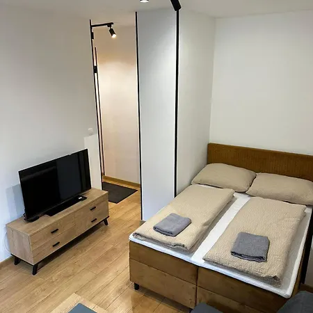 Bb-centrum3 Apartmán *